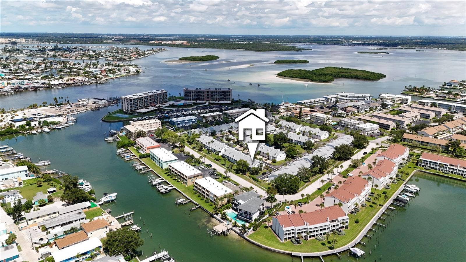 168 SUN ISLE CIRCLE, #168, Treasure Island, FL 33706