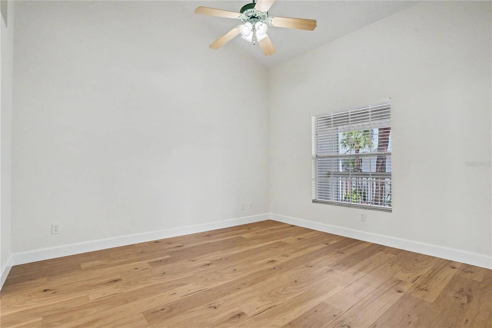 168 SUN ISLE CIRCLE, #168, Treasure Island, FL 33706