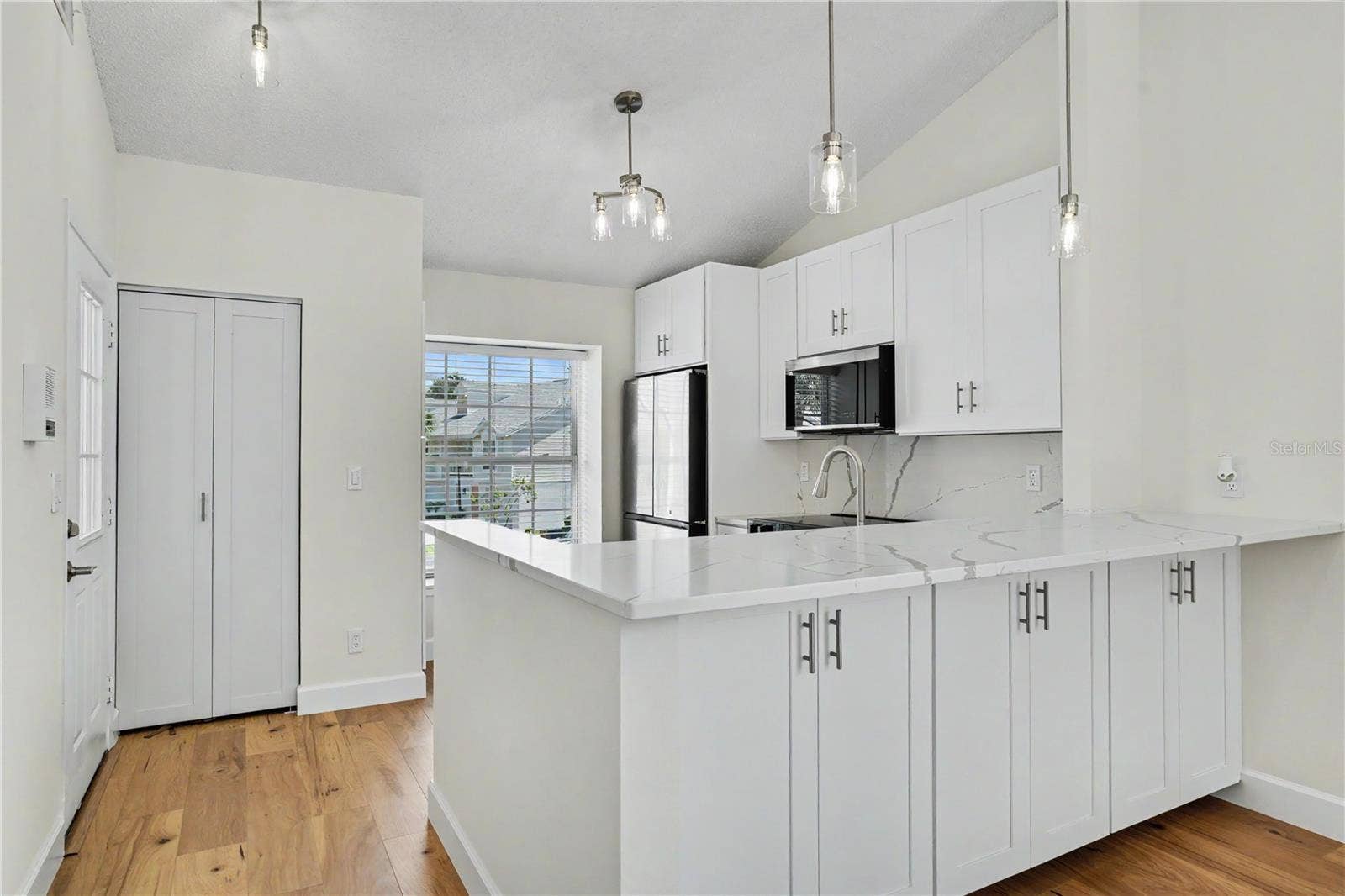 168 SUN ISLE CIRCLE, #168, Treasure Island, FL 33706