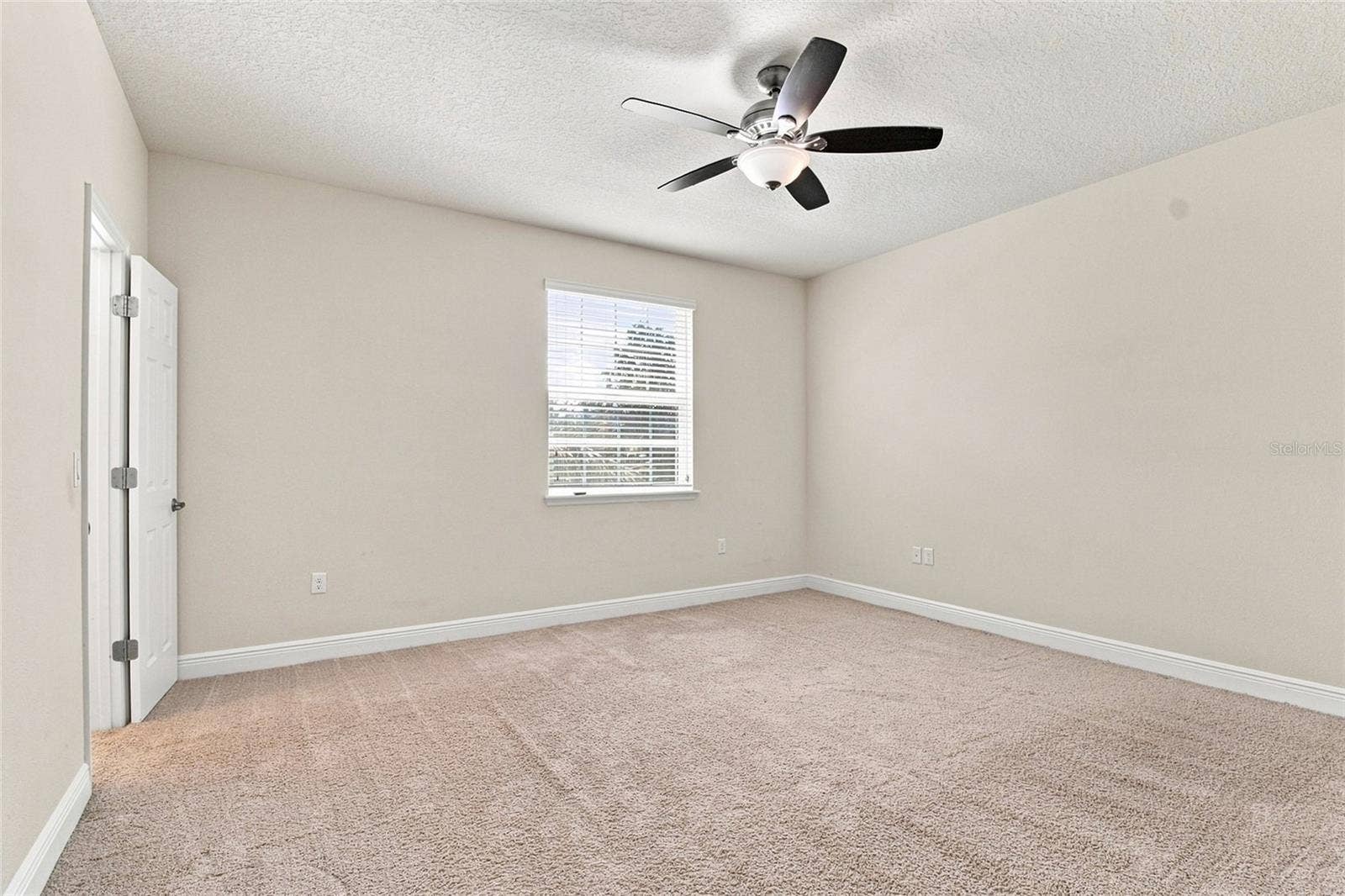 1215 HILLANDALE RESERVE DRIVE, Tampa, FL 33613