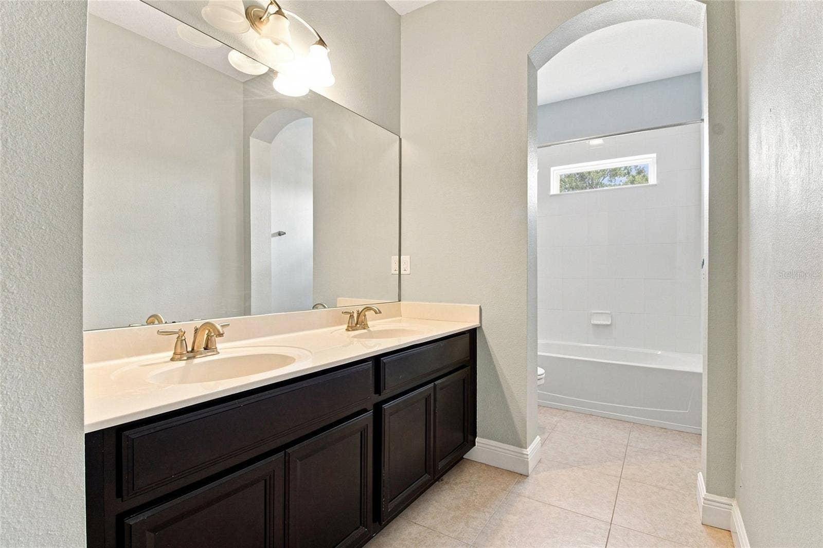1215 HILLANDALE RESERVE DRIVE, Tampa, FL 33613