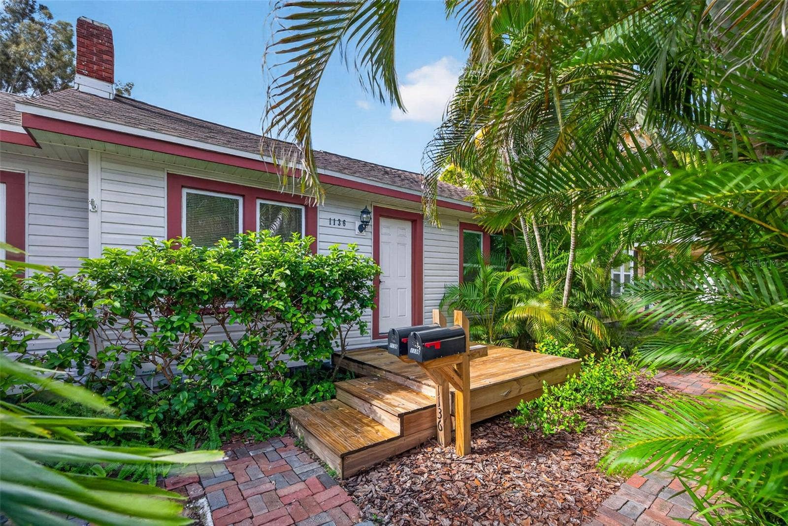 1136 22ND AVENUE N, St Petersburg, FL 33704