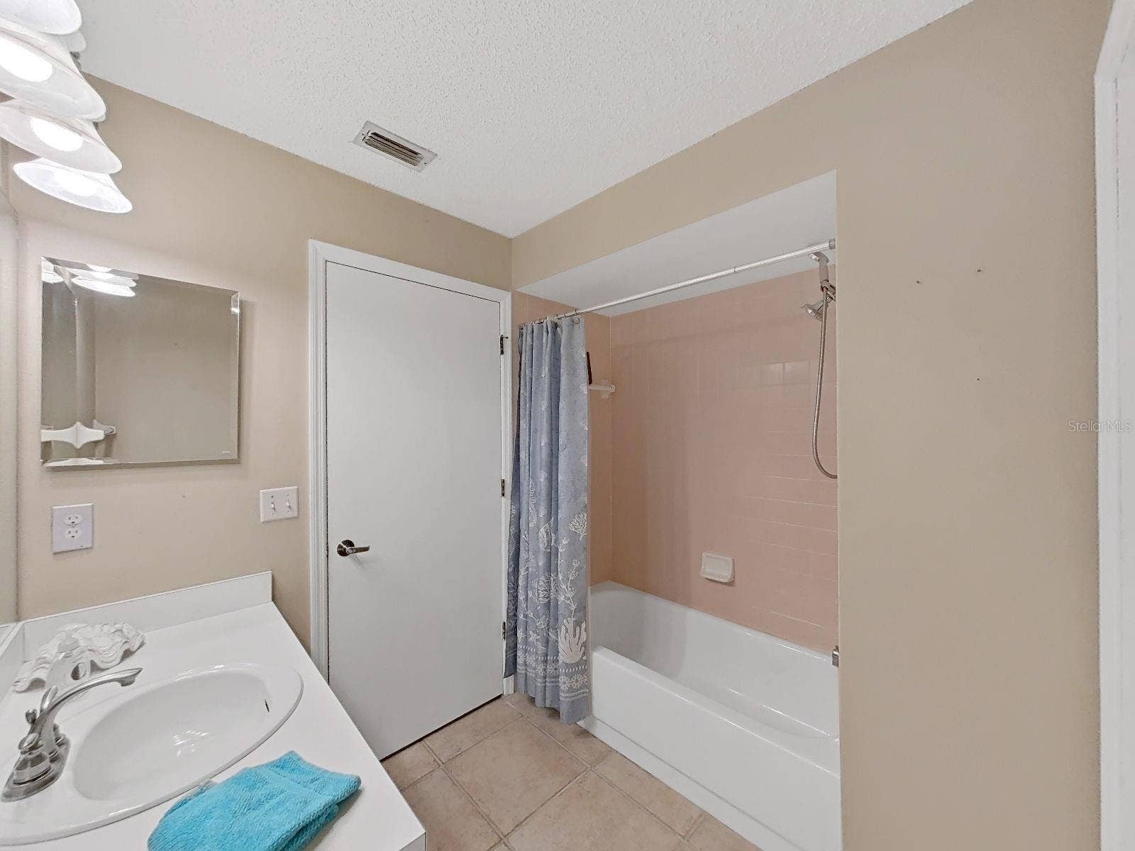 15001 MEADOWLAKE STREET, Odessa, FL 33556 15001 MEADOWLAKE STREET, Odessa, FL 33556