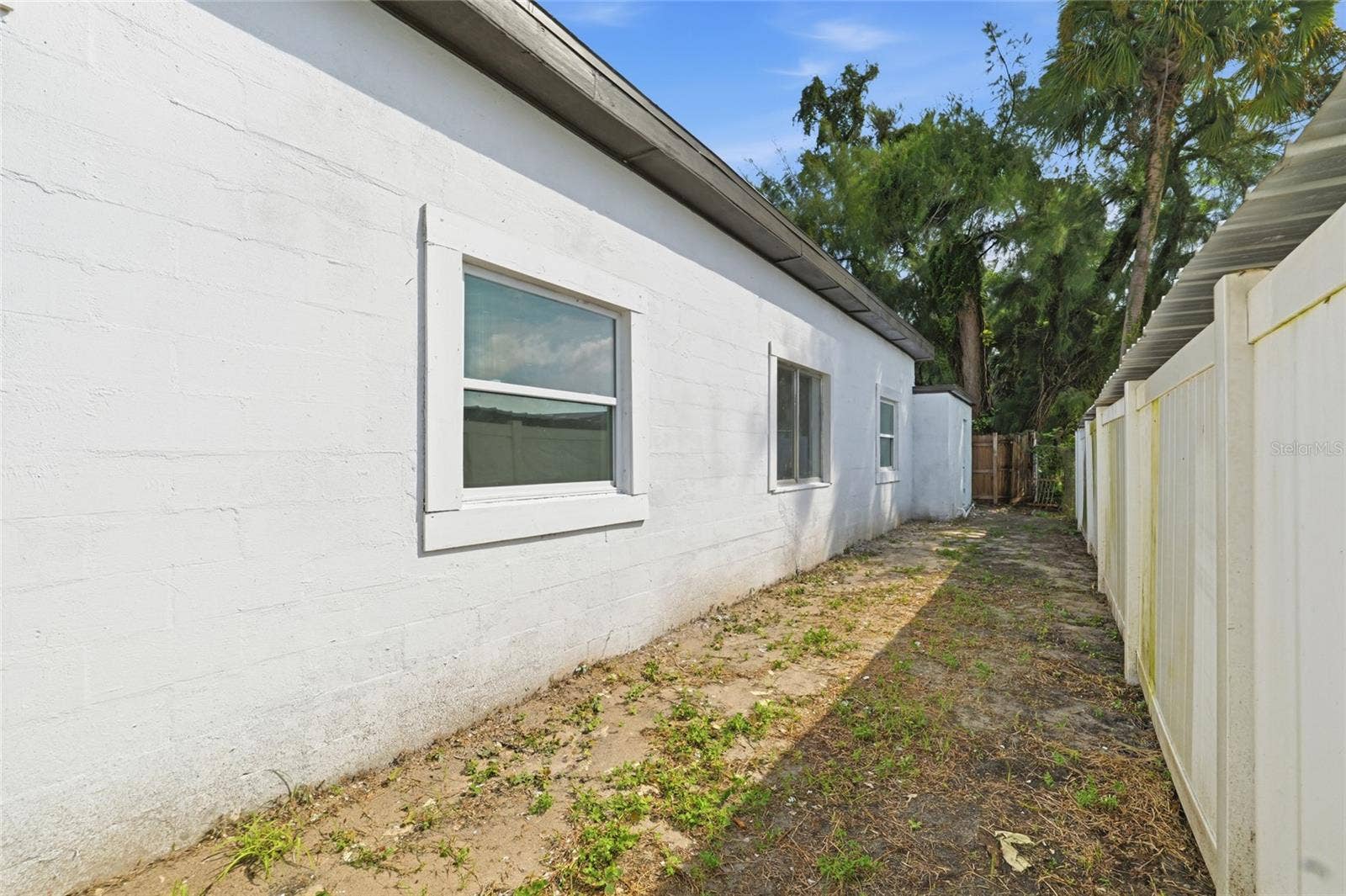 1707 E FRIERSON AVENUE, Tampa, FL 33610 1707 E FRIERSON AVENUE, Tampa, FL 33610