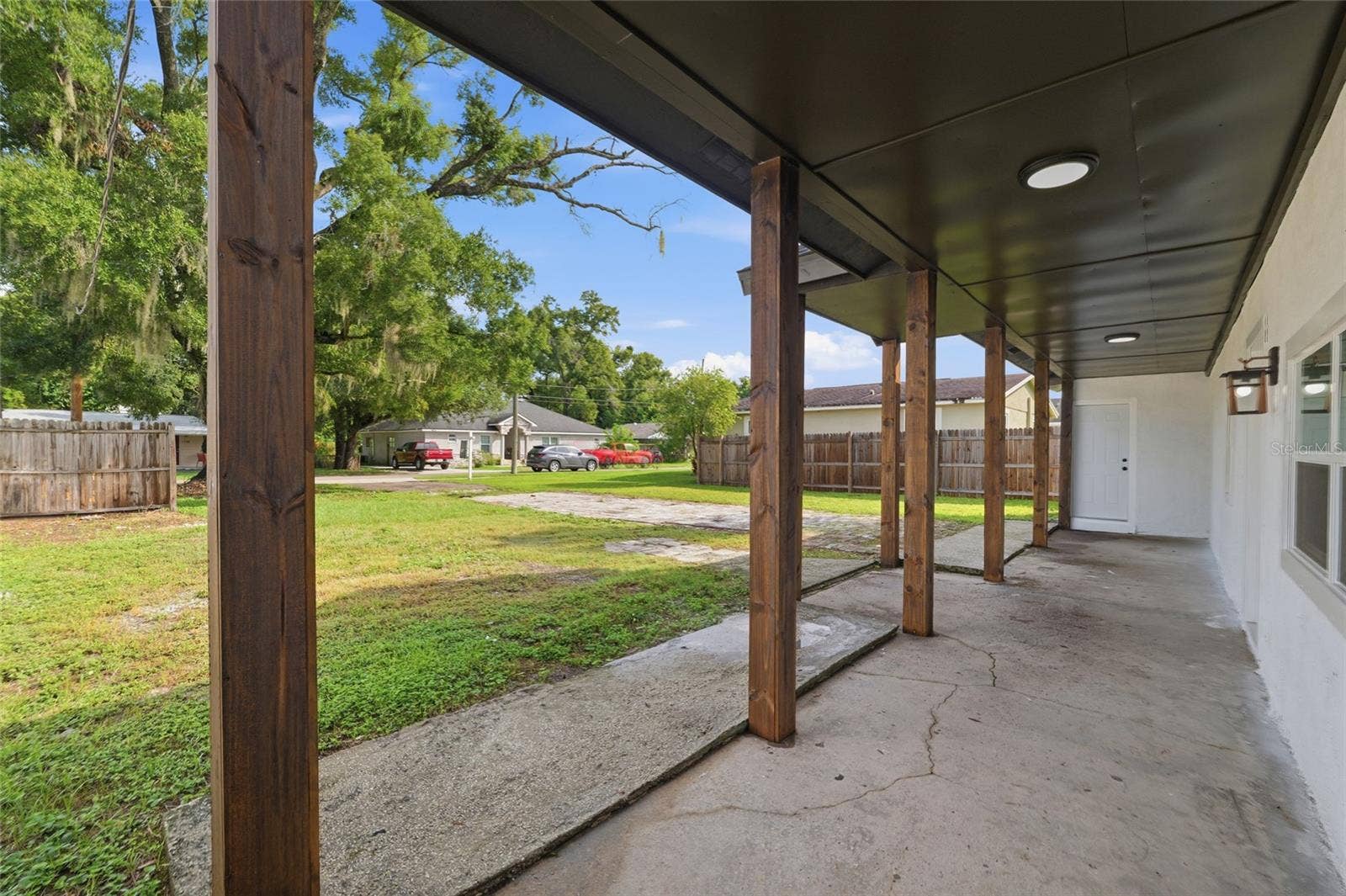 1707 E FRIERSON AVENUE, Tampa, FL 33610 1707 E FRIERSON AVENUE, Tampa, FL 33610