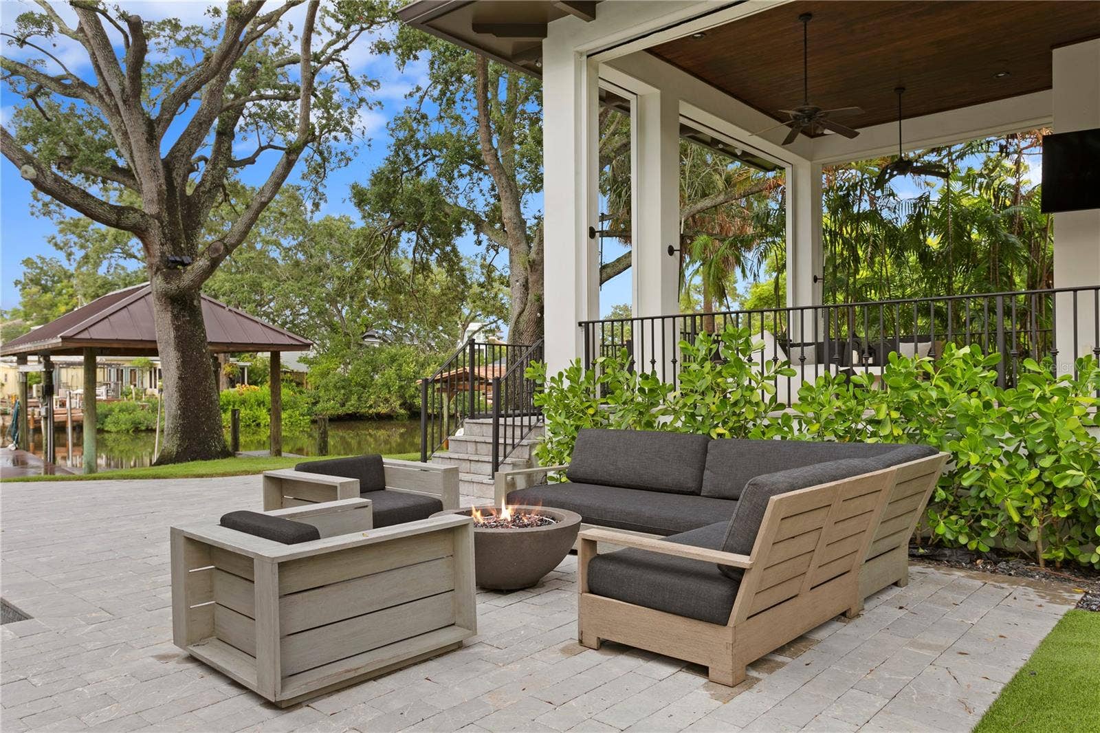 603 MARMORA AVENUE, Tampa, FL 33606 603 MARMORA AVENUE, Tampa, FL 33606