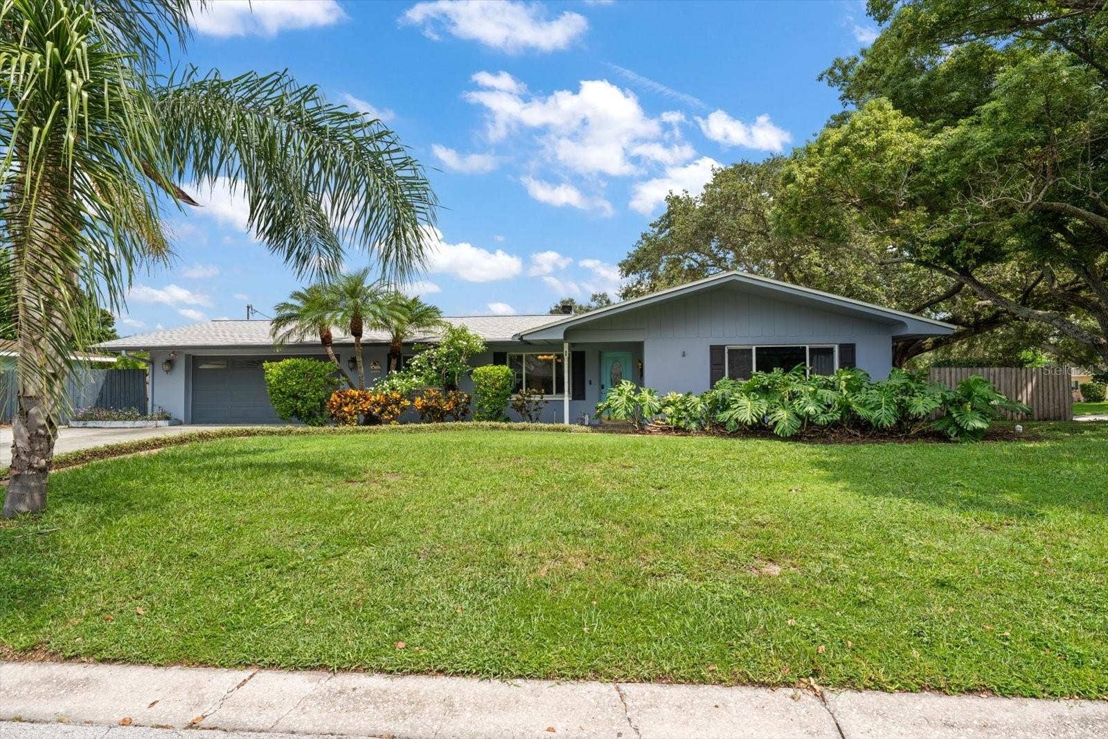 1 MAPLEWOOD AVENUE, Clearwater, FL 33765 1 MAPLEWOOD AVENUE, Clearwater, FL 33765