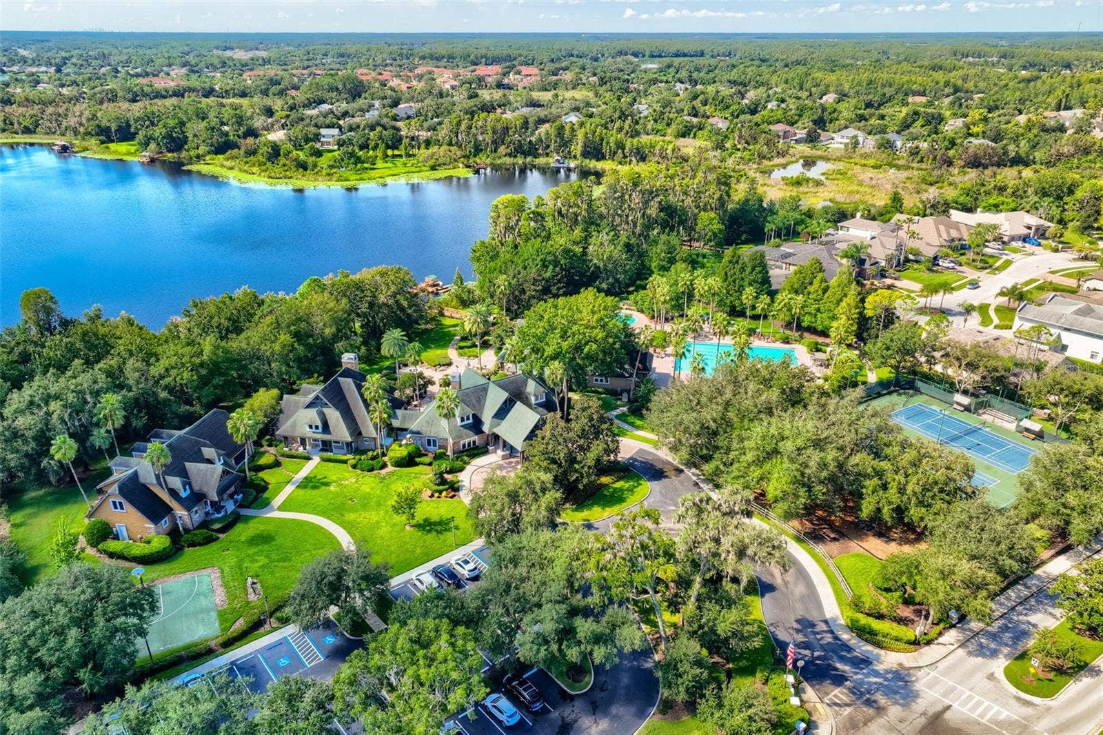 7902 CITRUS BLOSSOM DRIVE, Land O Lakes, FL 34637 7902 CITRUS BLOSSOM DRIVE, Land O Lakes, FL 34637