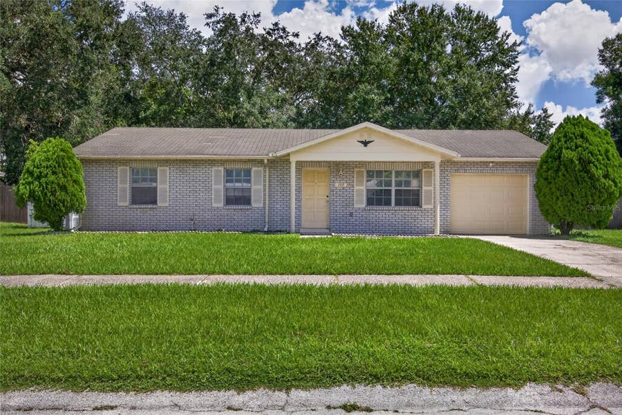 Property photo for 709 HEMLOCK LANE, Lakeland, FL