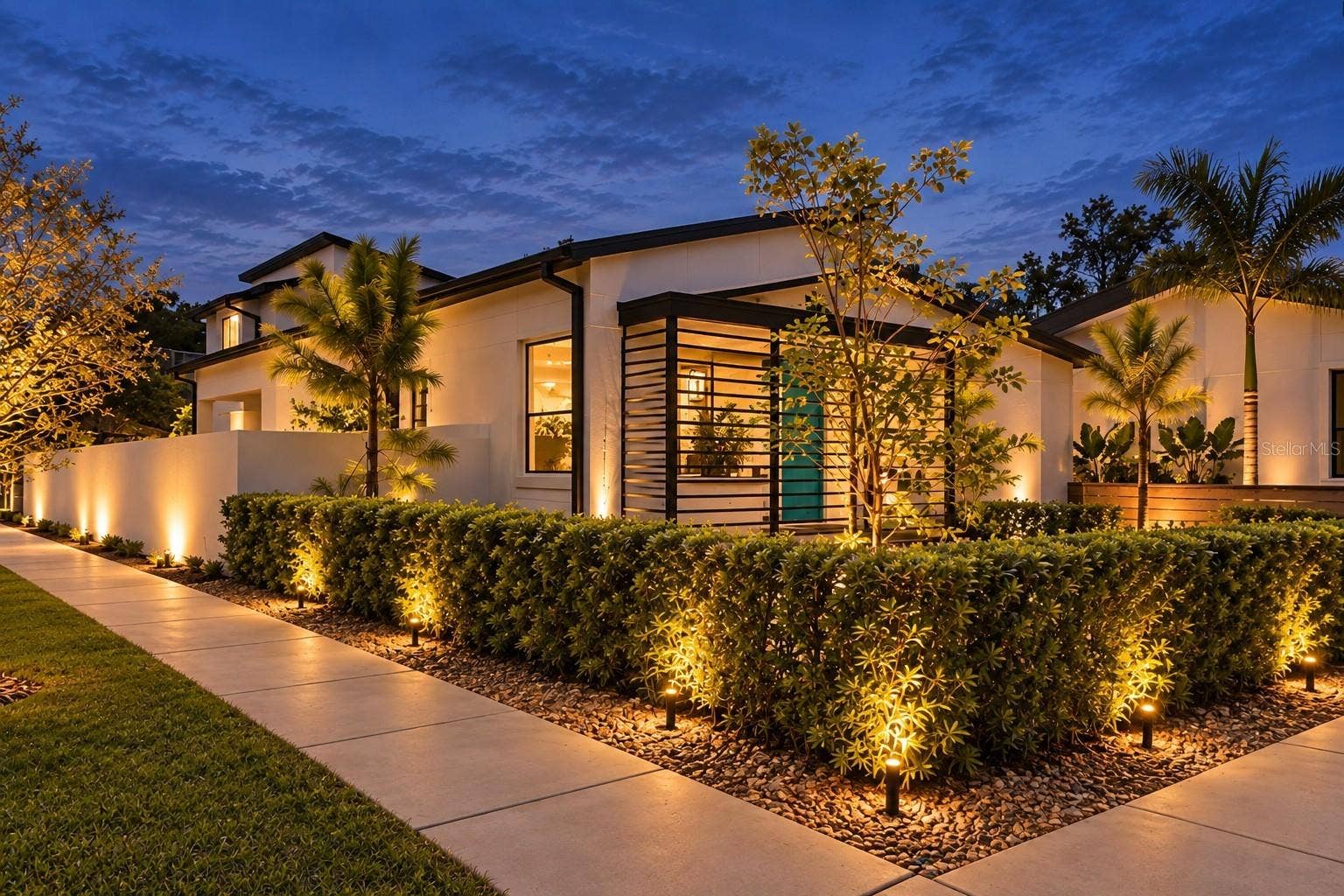 300 43RD AVENUE N, St Petersburg, FL 33703 300 43RD AVENUE N, St Petersburg, FL 33703