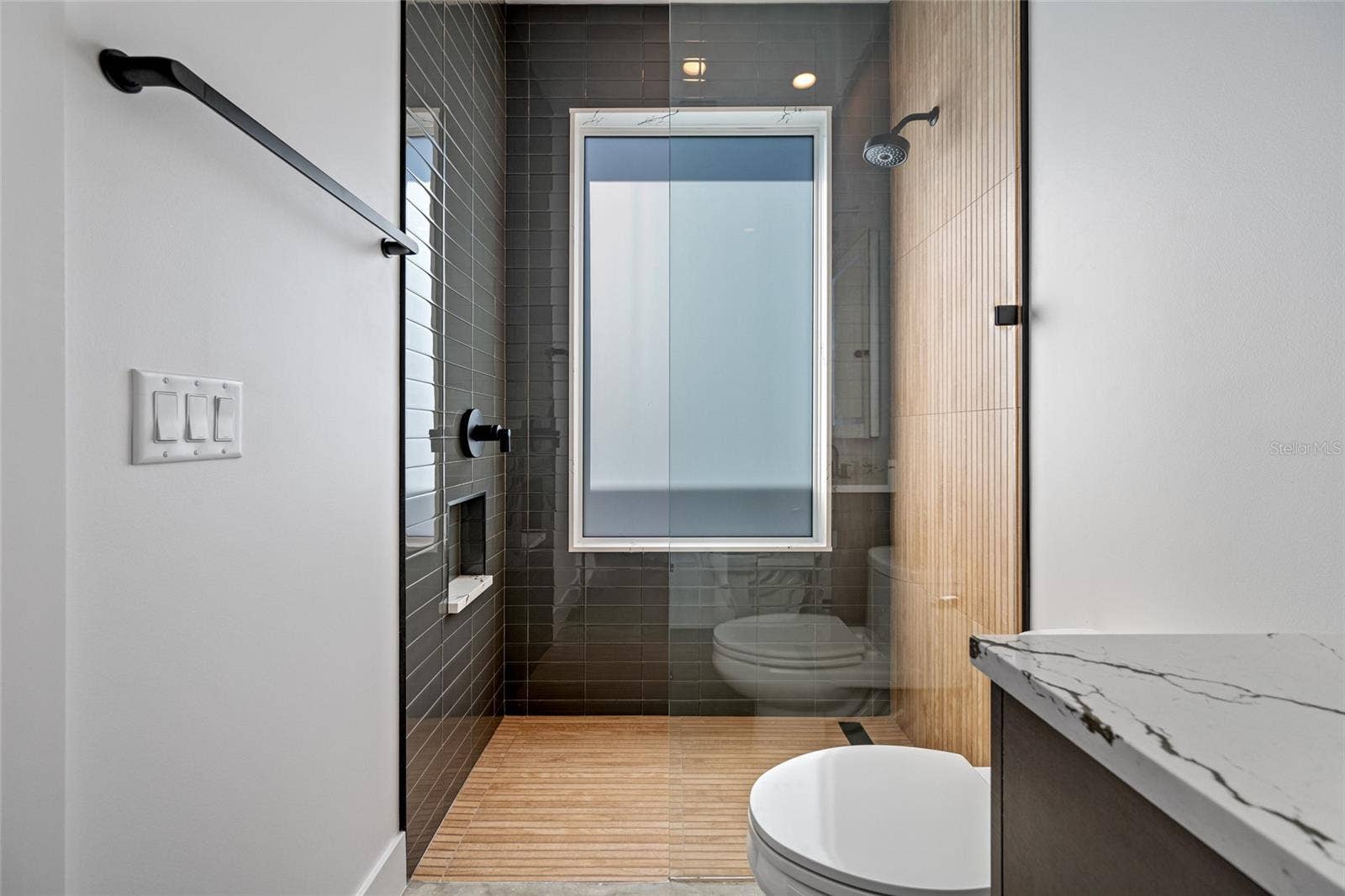 300 43RD AVENUE N, St Petersburg, FL 33703 Bathroom's Two Shower