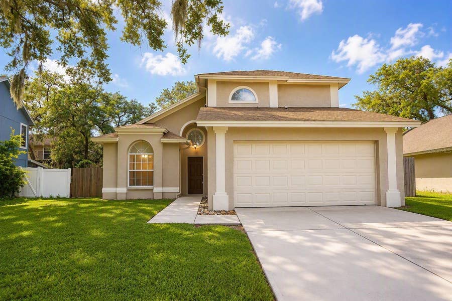 Property photo for 4029 QUAIL BRIAR DRIVE, Valrico, FL