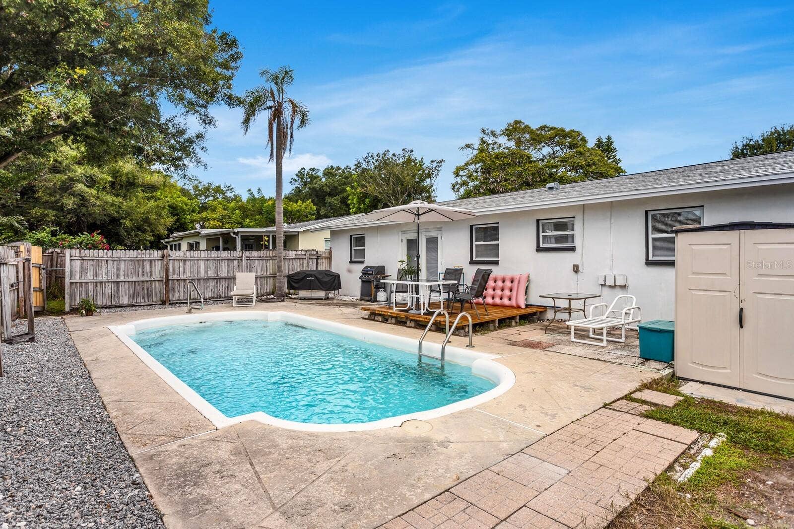 407 OCEAN COURT, Largo, FL 33756 407 OCEAN COURT, Largo, FL 33756