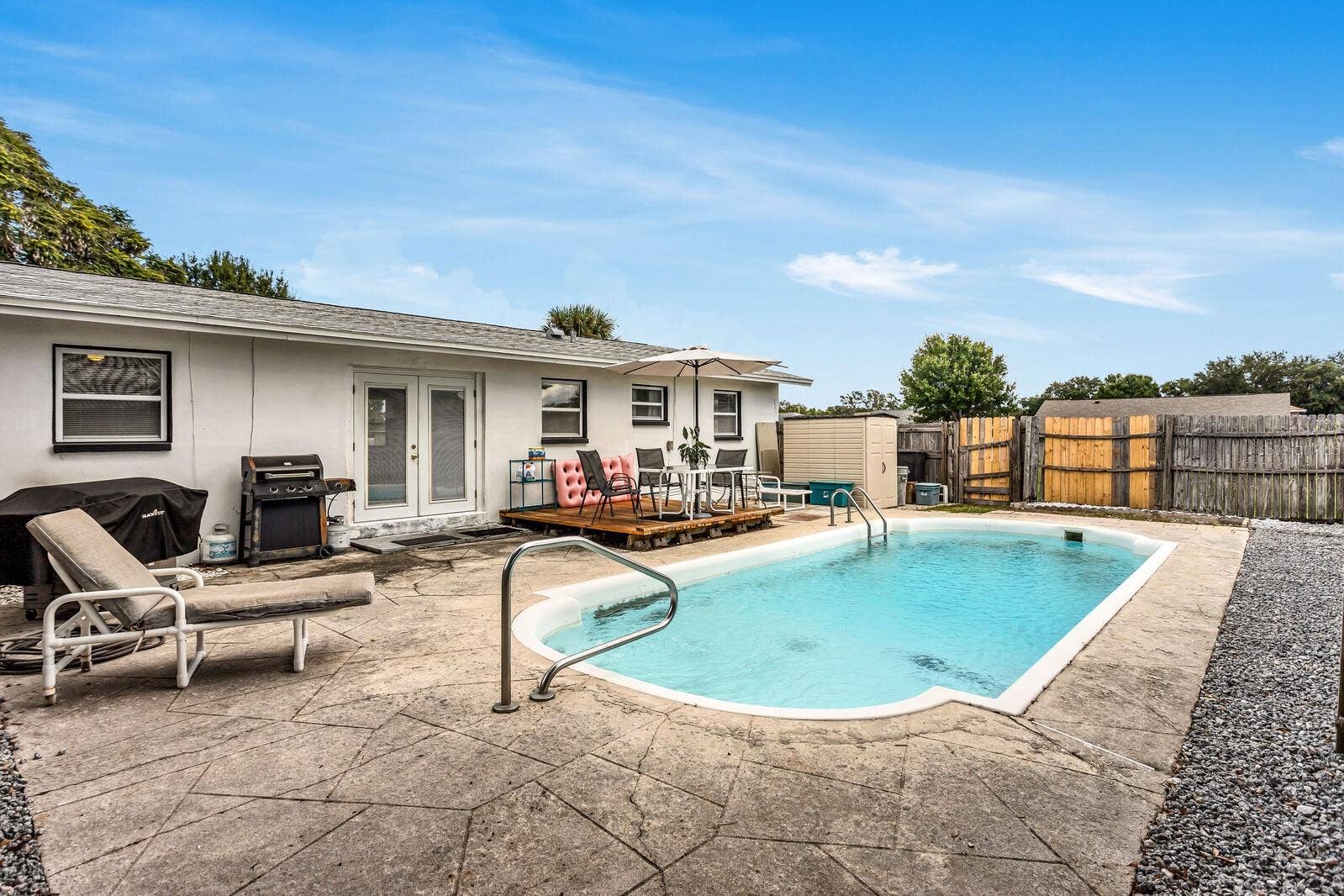 407 OCEAN COURT, Largo, FL 33756 407 OCEAN COURT, Largo, FL 33756