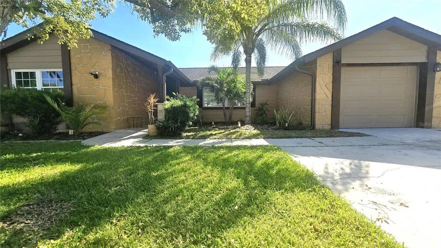 Property photo for 3532 OVERLAND DRIVE, Holiday, FL
