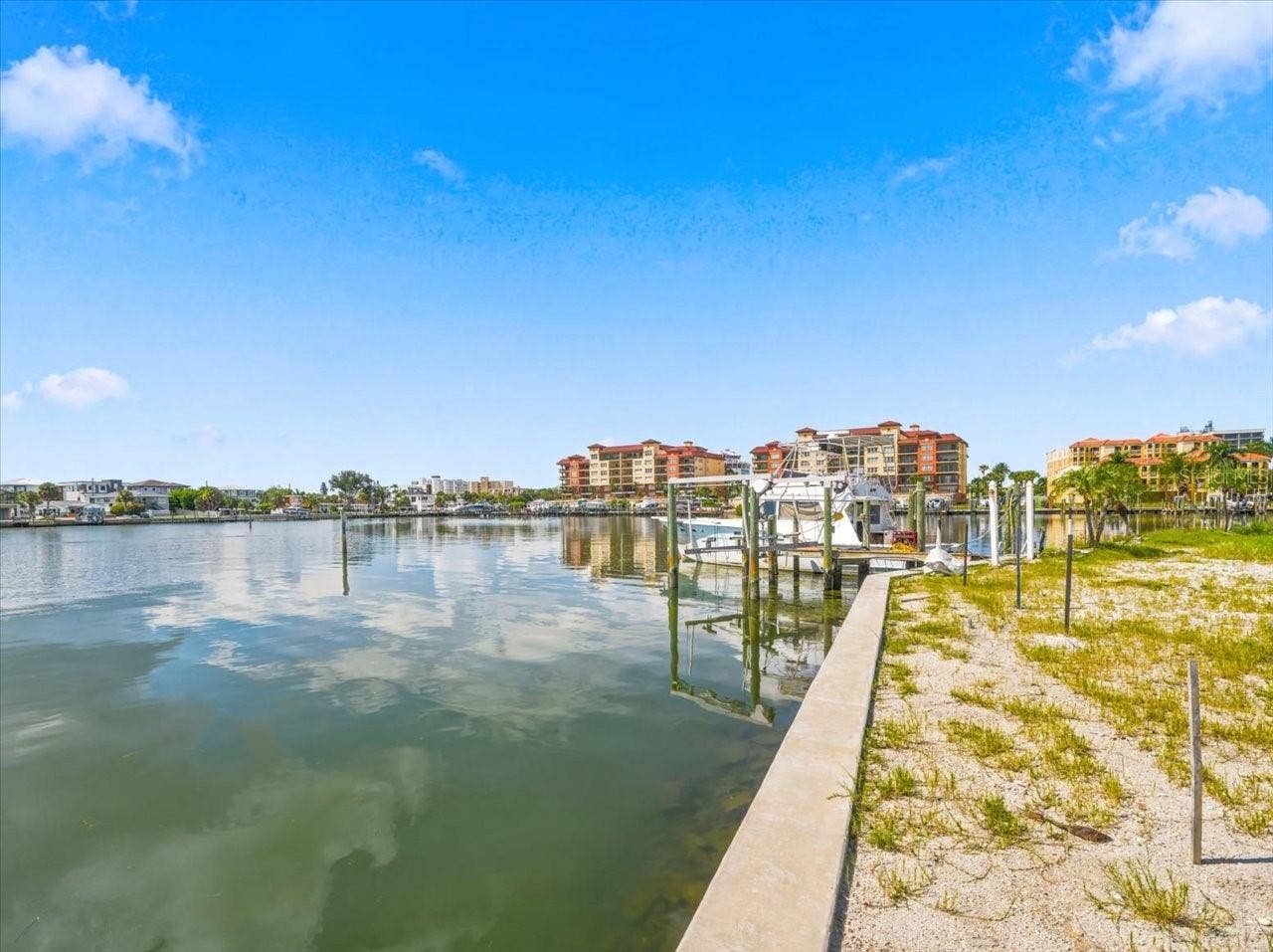 5400 ALOHA DRIVE, St Pete Beach, FL 33706 5400 ALOHA DRIVE, St Pete Beach, FL 33706
