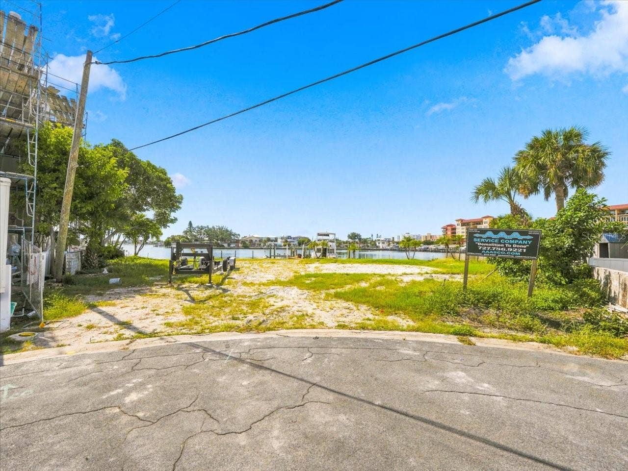 5400 ALOHA DRIVE, St Pete Beach, FL 33706 5400 ALOHA DRIVE, St Pete Beach, FL 33706