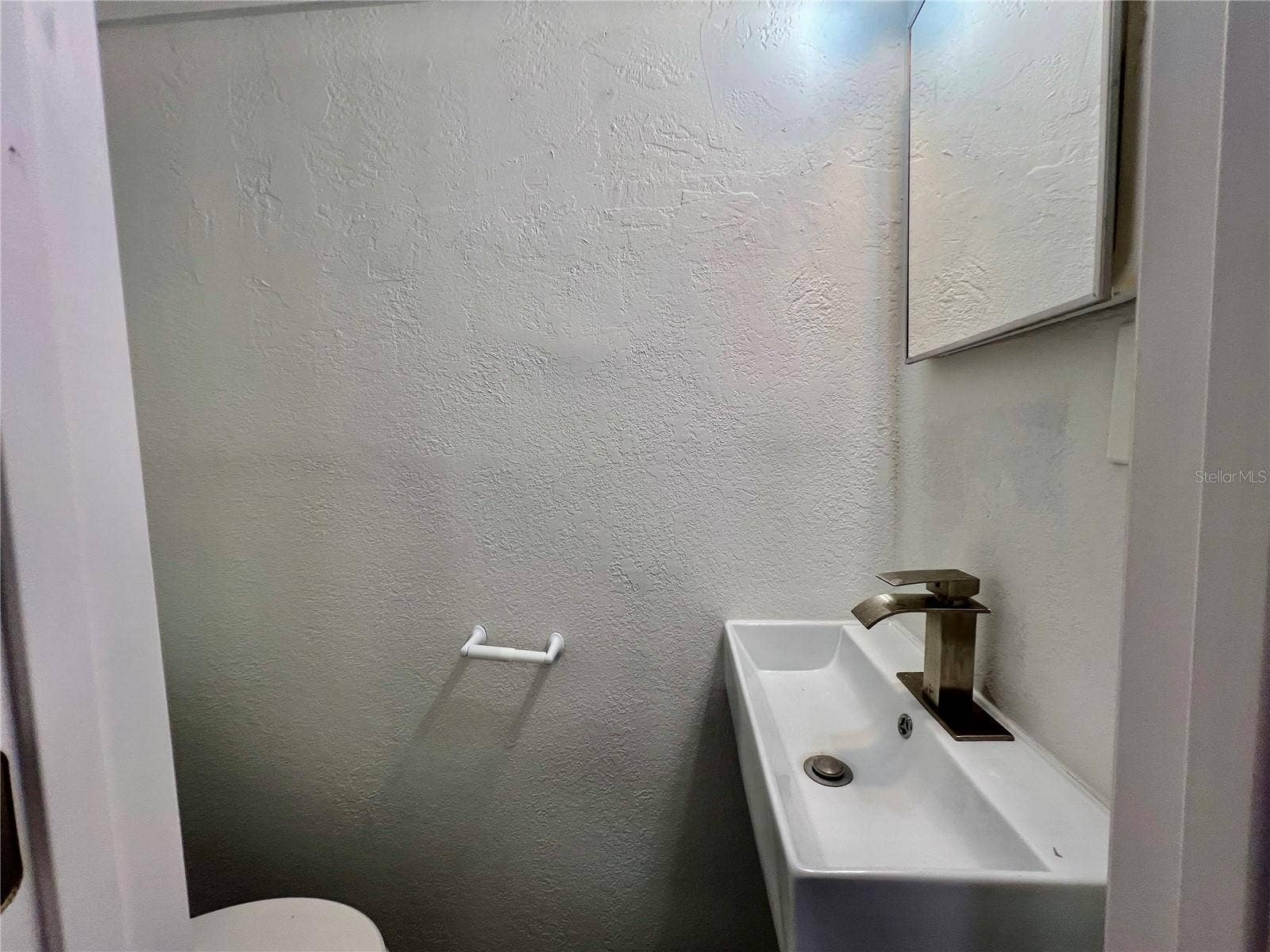 11705 3RD STREET E, #3, Treasure Island, FL 33706