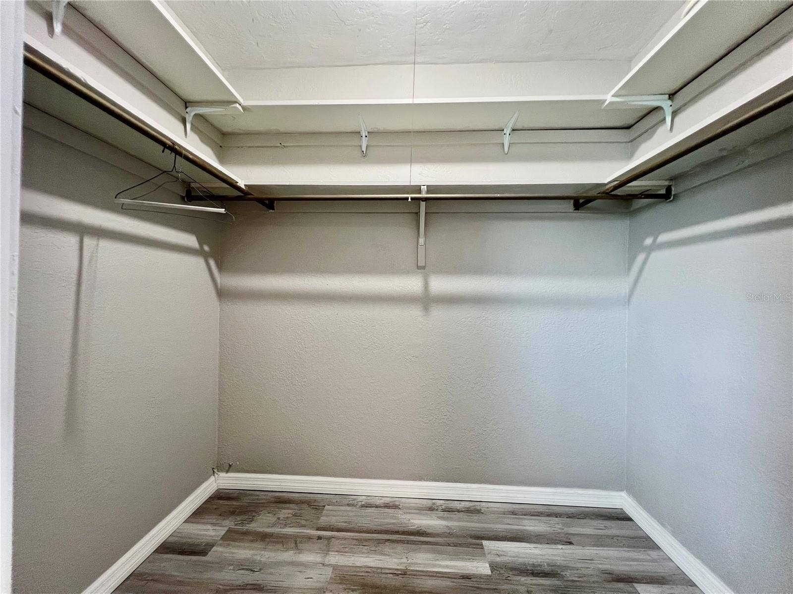 11705 3RD STREET E, #3, Treasure Island, FL 33706