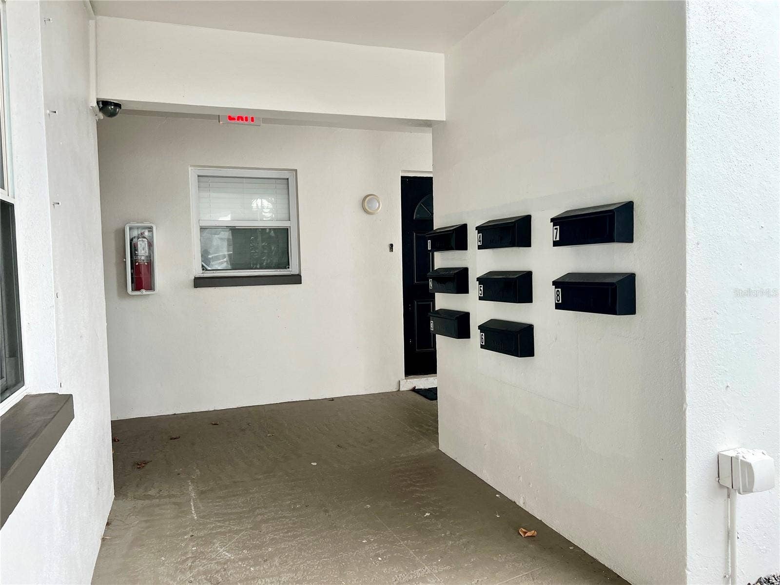 11705 3RD STREET E, #3, Treasure Island, FL 33706