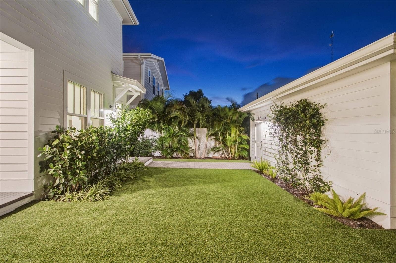 2525 DARTMOUTH AVENUE N, St Petersburg, FL 33713 2525 DARTMOUTH AVENUE N, St Petersburg, FL 33713