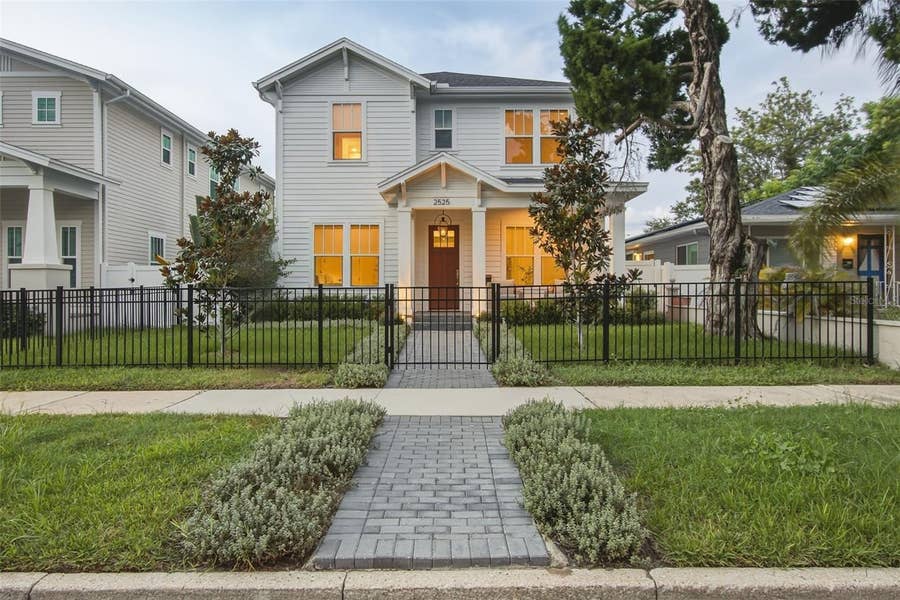 Property photo for 2525 DARTMOUTH AVENUE N, St Petersburg, FL