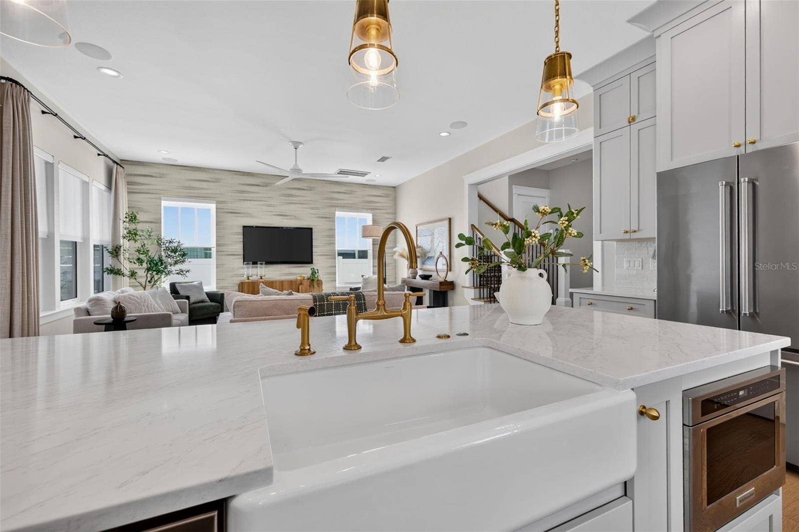 2525 DARTMOUTH AVENUE N, St Petersburg, FL 33713 2525 DARTMOUTH AVENUE N, St Petersburg, FL 33713