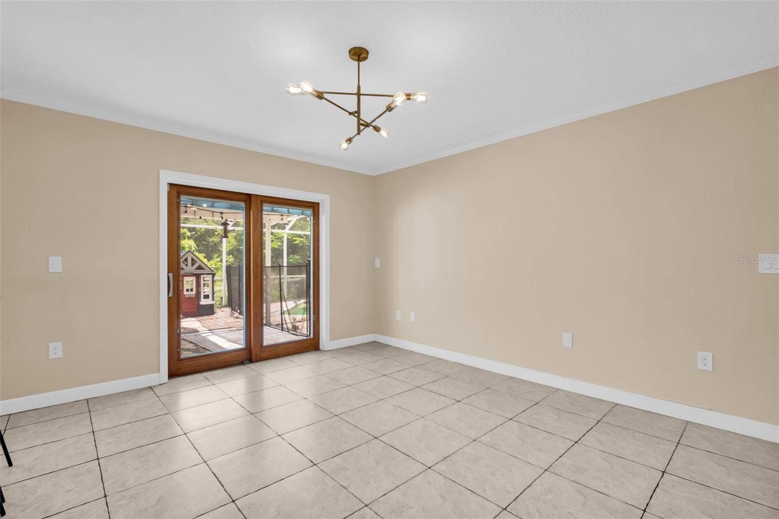 3992 ORCHARD HILL CIRCLE, Palm Harbor, FL 34684 3992 ORCHARD HILL CIRCLE, Palm Harbor, FL 34684