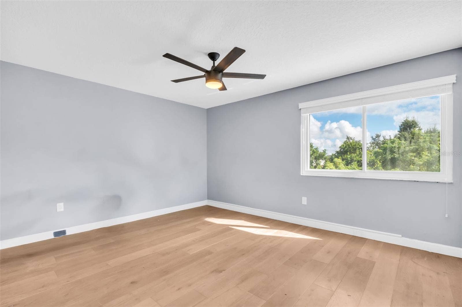 3992 ORCHARD HILL CIRCLE, Palm Harbor, FL 34684 3992 ORCHARD HILL CIRCLE, Palm Harbor, FL 34684
