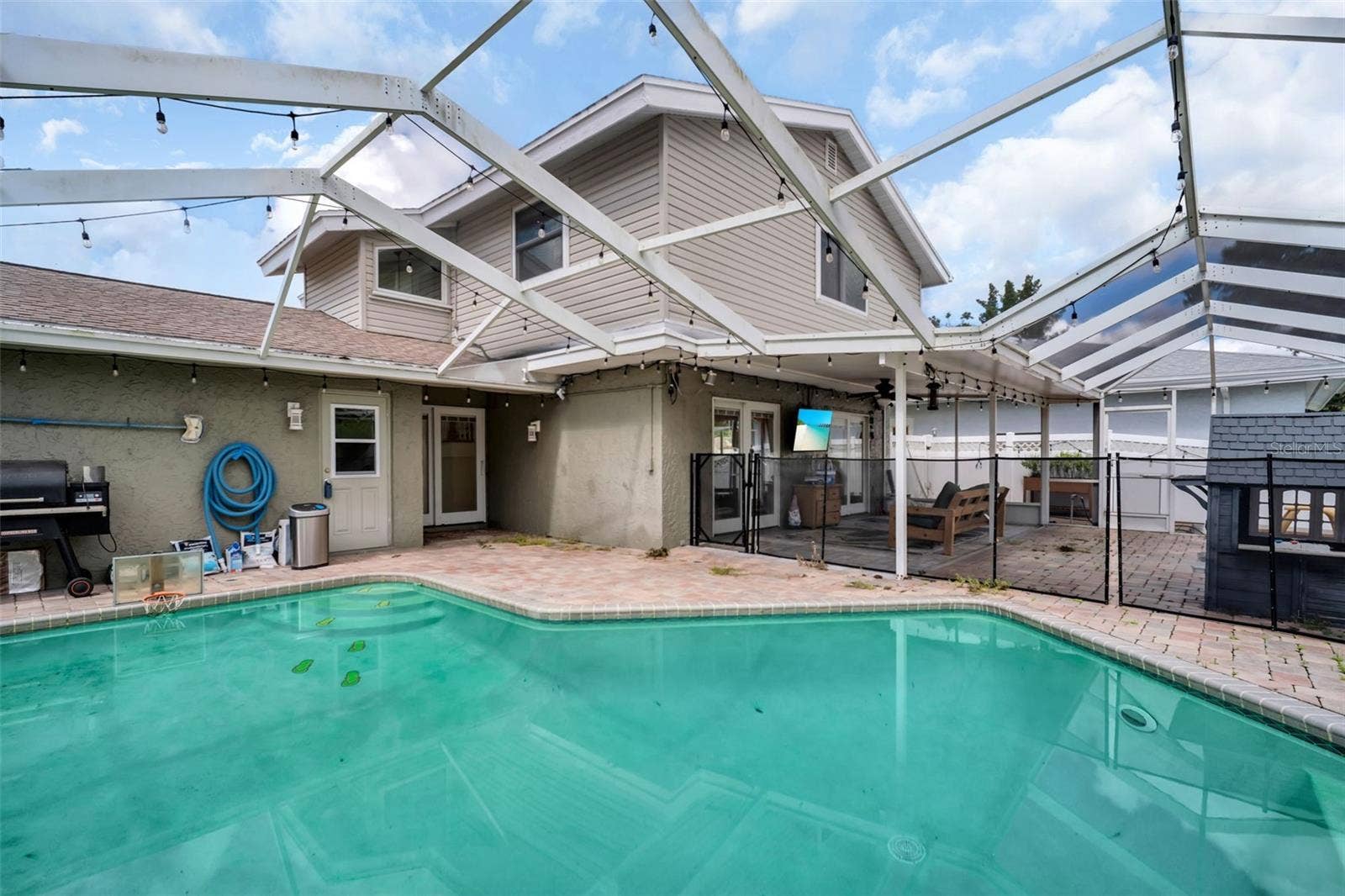 3992 ORCHARD HILL CIRCLE, Palm Harbor, FL 34684 3992 ORCHARD HILL CIRCLE, Palm Harbor, FL 34684