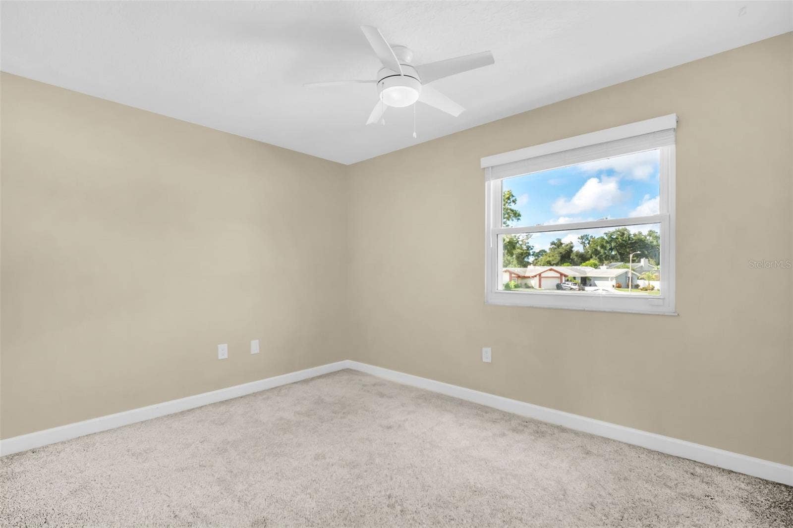 3992 ORCHARD HILL CIRCLE, Palm Harbor, FL 34684 3992 ORCHARD HILL CIRCLE, Palm Harbor, FL 34684