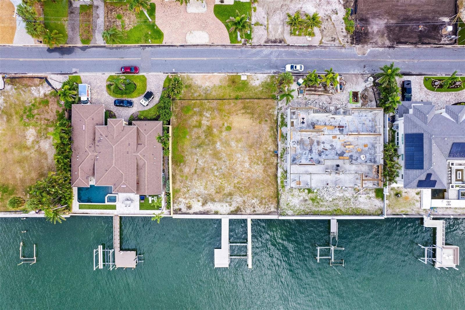 424 55TH AVENUE, St Pete Beach, FL 33706 424 55TH AVENUE, St Pete Beach, FL 33706