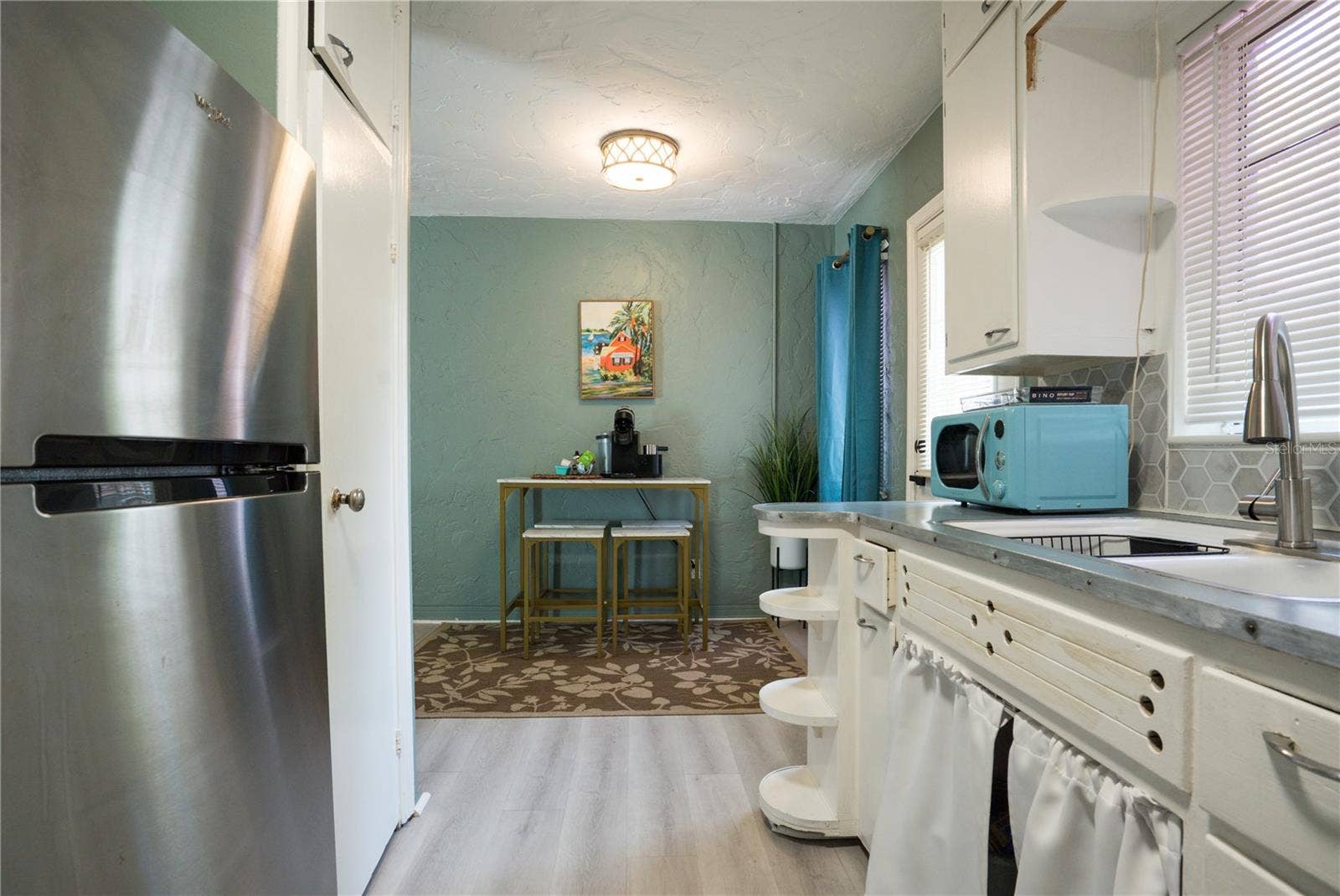 5025 28TH AVENUE S, Gulfport, FL 33707 5029 Unit 5 - kitchen