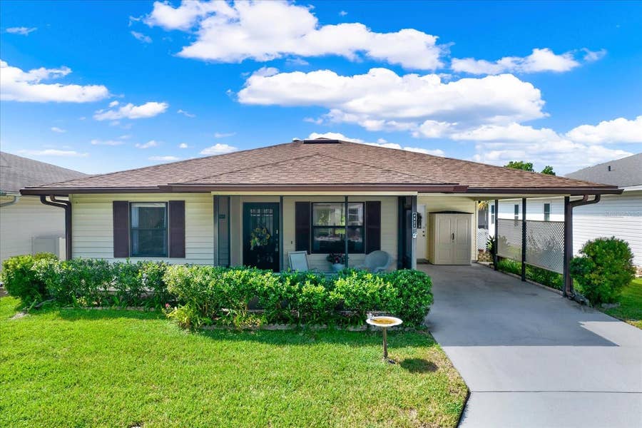 Property photo for 4821 LEISUREWOOD LANE, Lakeland, FL