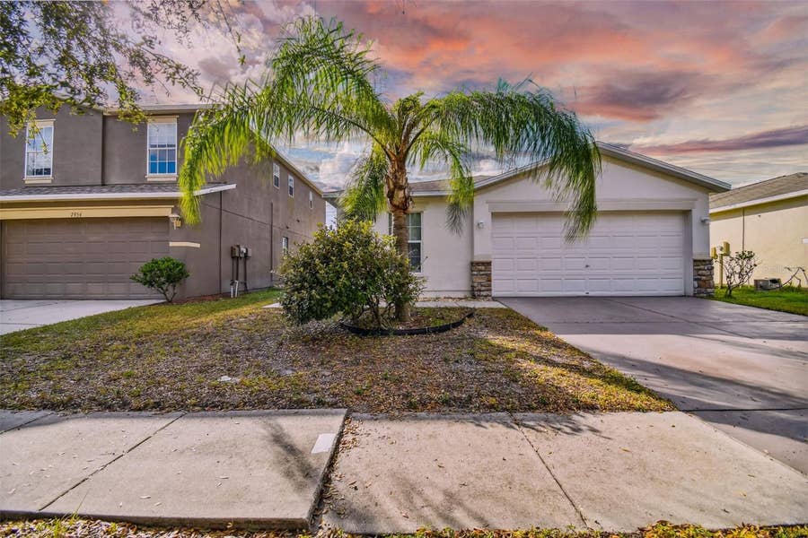 Property photo for 7956 CARRIAGE POINTE DRIVE, Gibsonton, FL