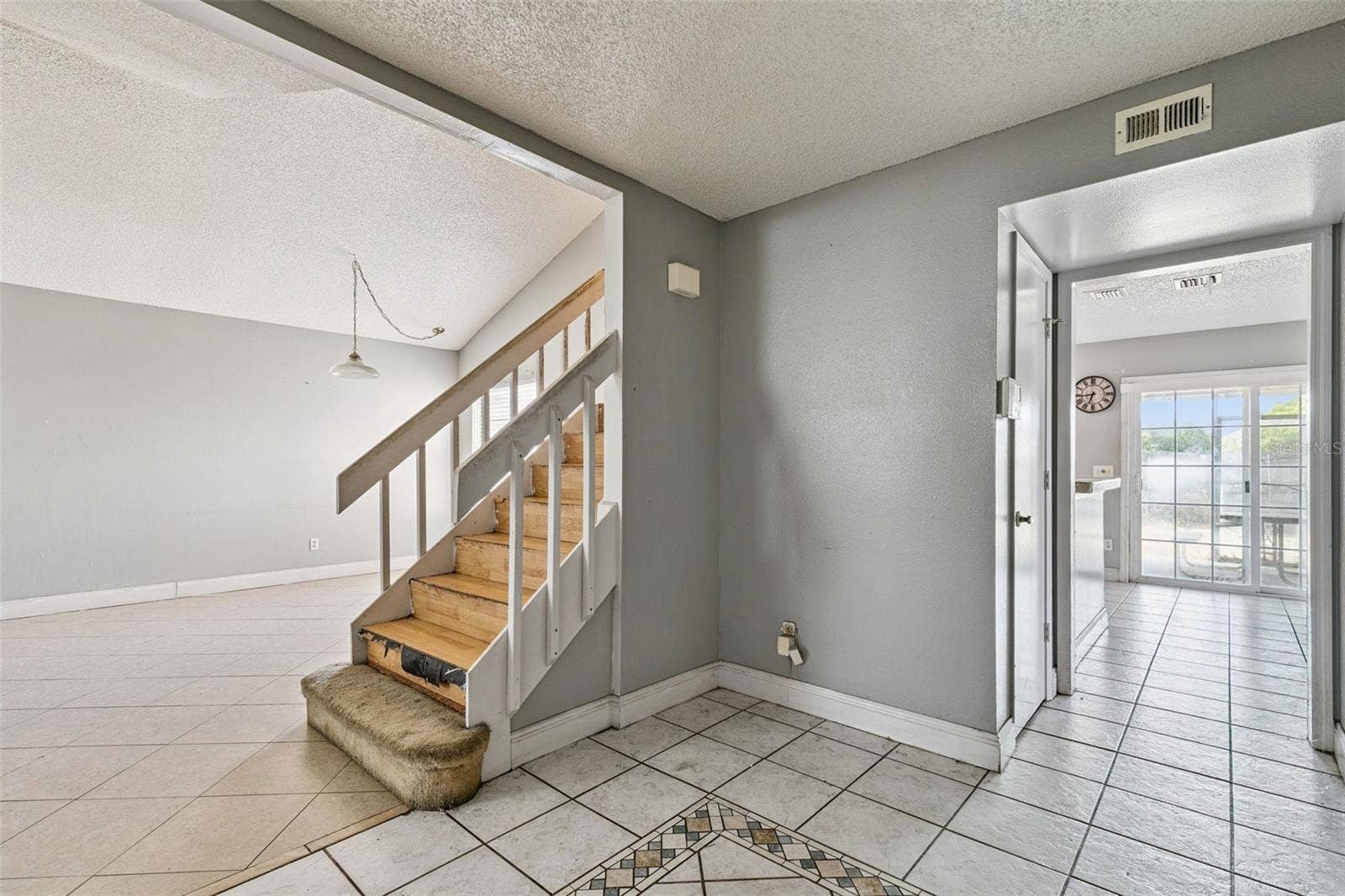 2651 SHERRY CIRCLE, Kissimmee, FL 34744 2651 SHERRY CIRCLE, Kissimmee, FL 34744