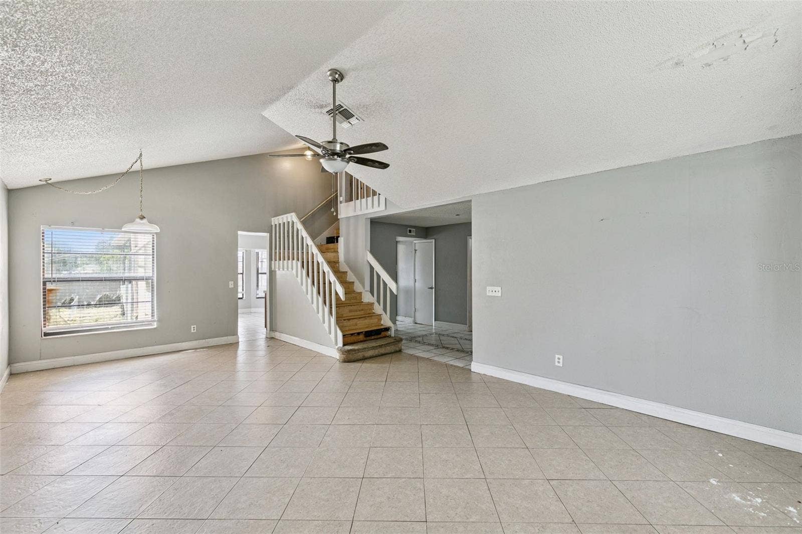 2651 SHERRY CIRCLE, Kissimmee, FL 34744 2651 SHERRY CIRCLE, Kissimmee, FL 34744