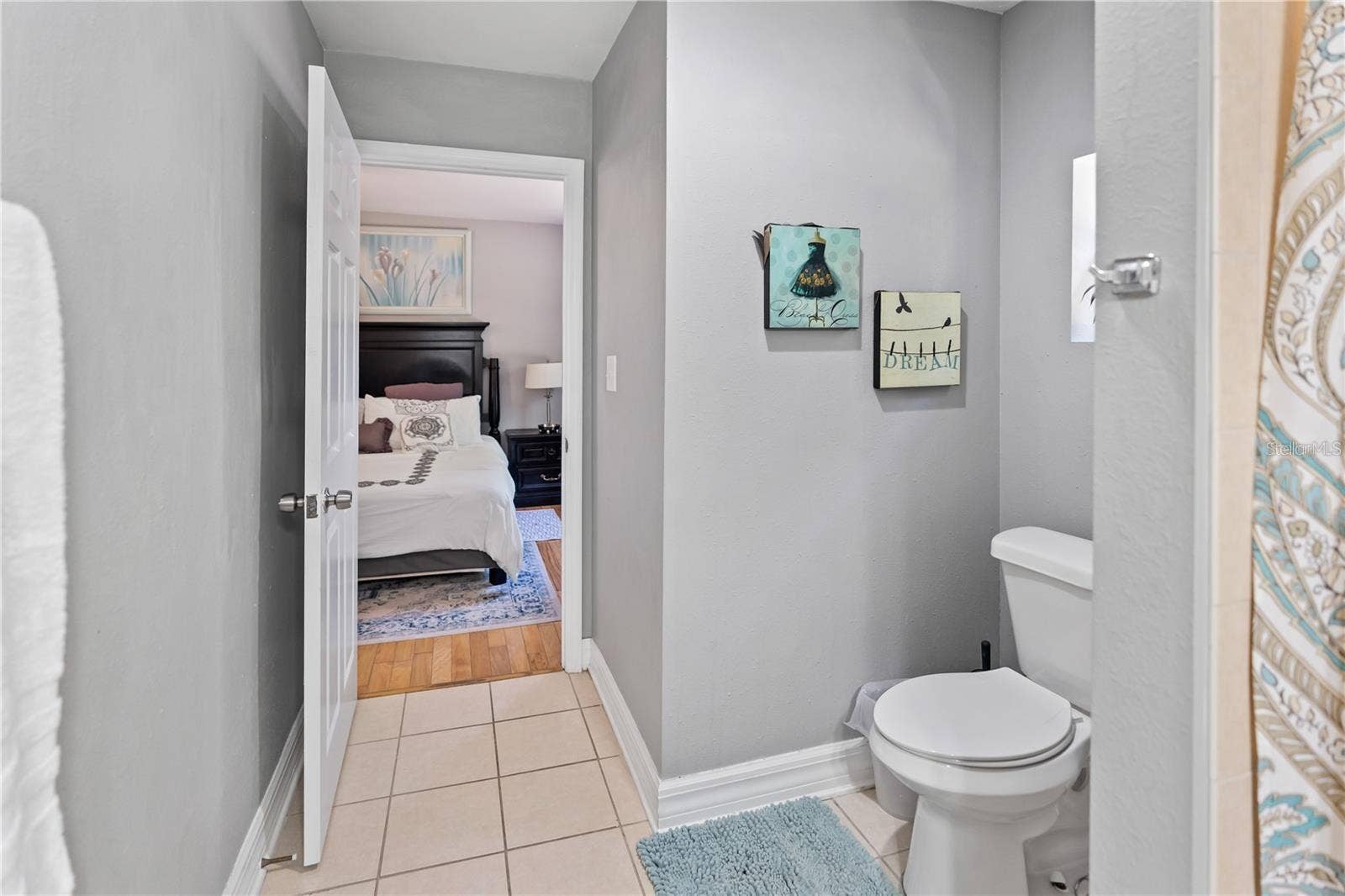 3005 W HELEN AVENUE, Tampa, FL 33611