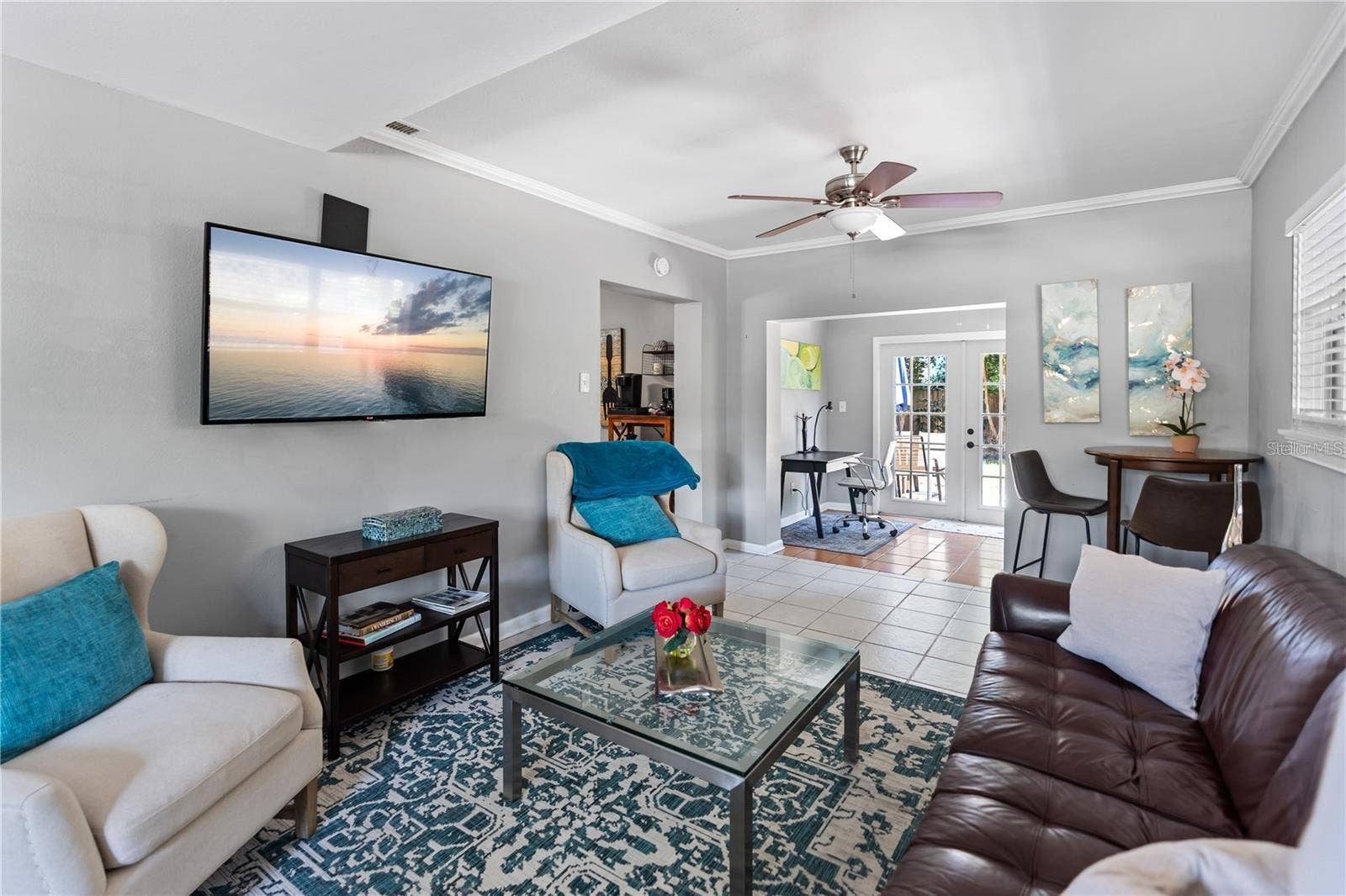 3005 W HELEN AVENUE, Tampa, FL 33611