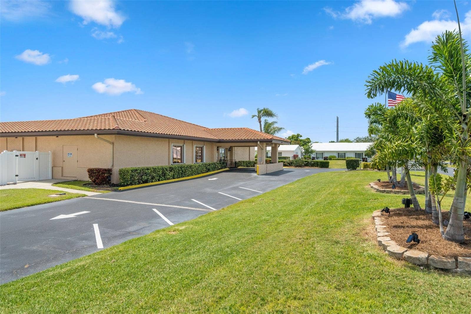 3459 MAINLANDS BOULEVARD S, Pinellas Park, FL 33782 3459 MAINLANDS BOULEVARD S, Pinellas Park, FL 33782