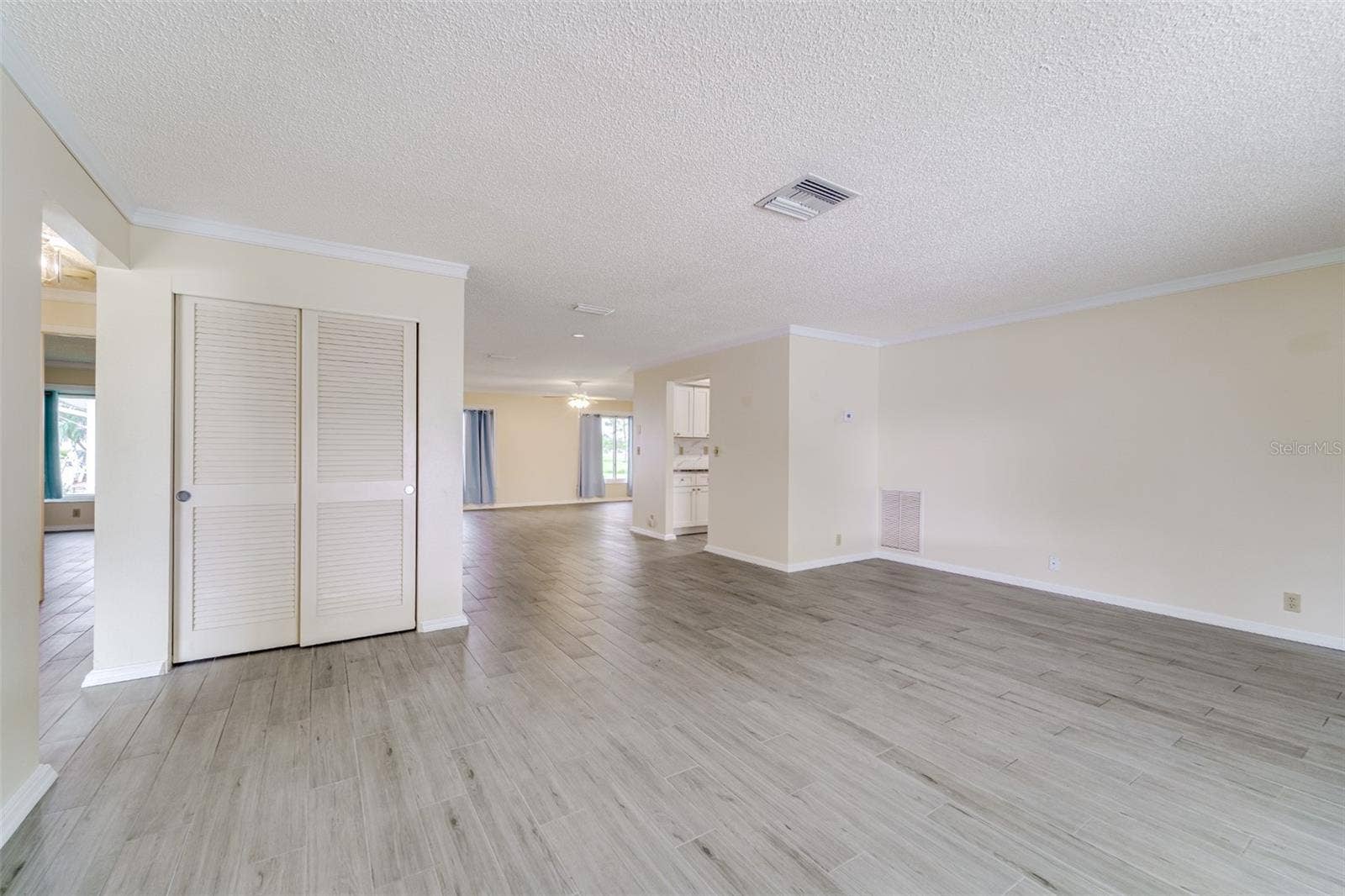 3459 MAINLANDS BOULEVARD S, Pinellas Park, FL 33782 3459 MAINLANDS BOULEVARD S, Pinellas Park, FL 33782