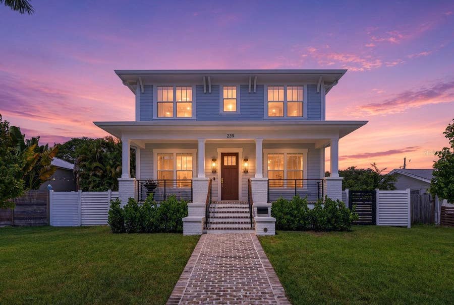 Property photo for 239 39TH AVENUE NE, St Petersburg, FL