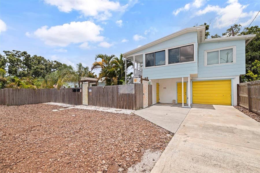 Property photo for 4801 S 14TH AVE, St Petersburg, FL