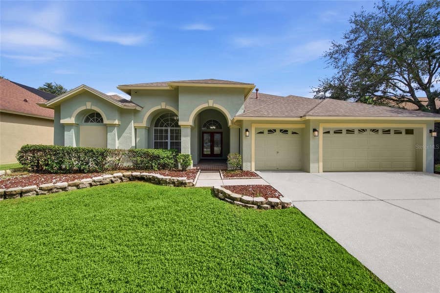 Property photo for 8357 GOLDEN PRAIRIE DRIVE, Tampa, FL