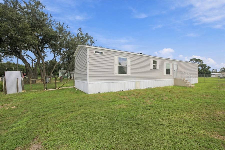 Property photo for 3001 HOLIDAY BEACH DRIVE, Avon Park, FL
