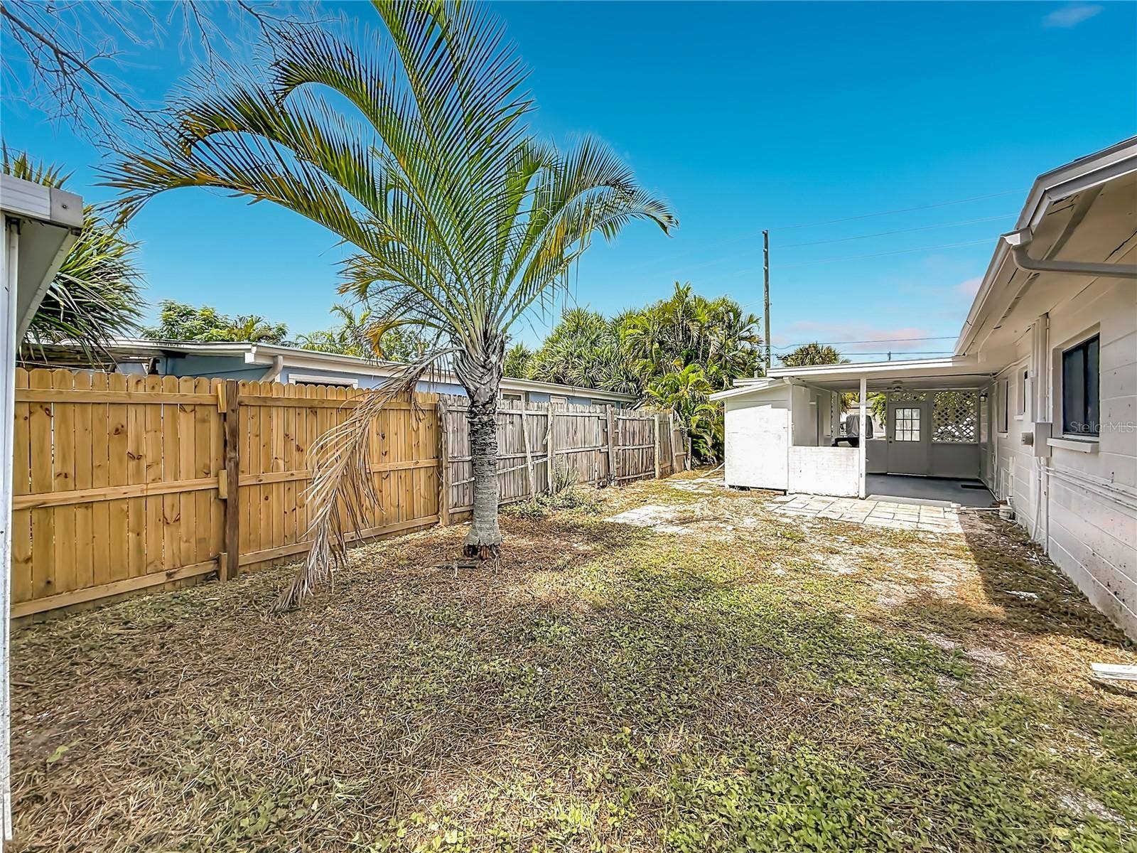 355 39TH AVENUE, St Pete Beach, FL 33706 355 39TH AVENUE, St Pete Beach, FL 33706