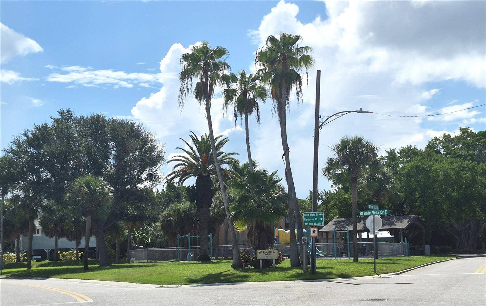 355 39TH AVENUE, St Pete Beach, FL 33706 355 39TH AVENUE, St Pete Beach, FL 33706