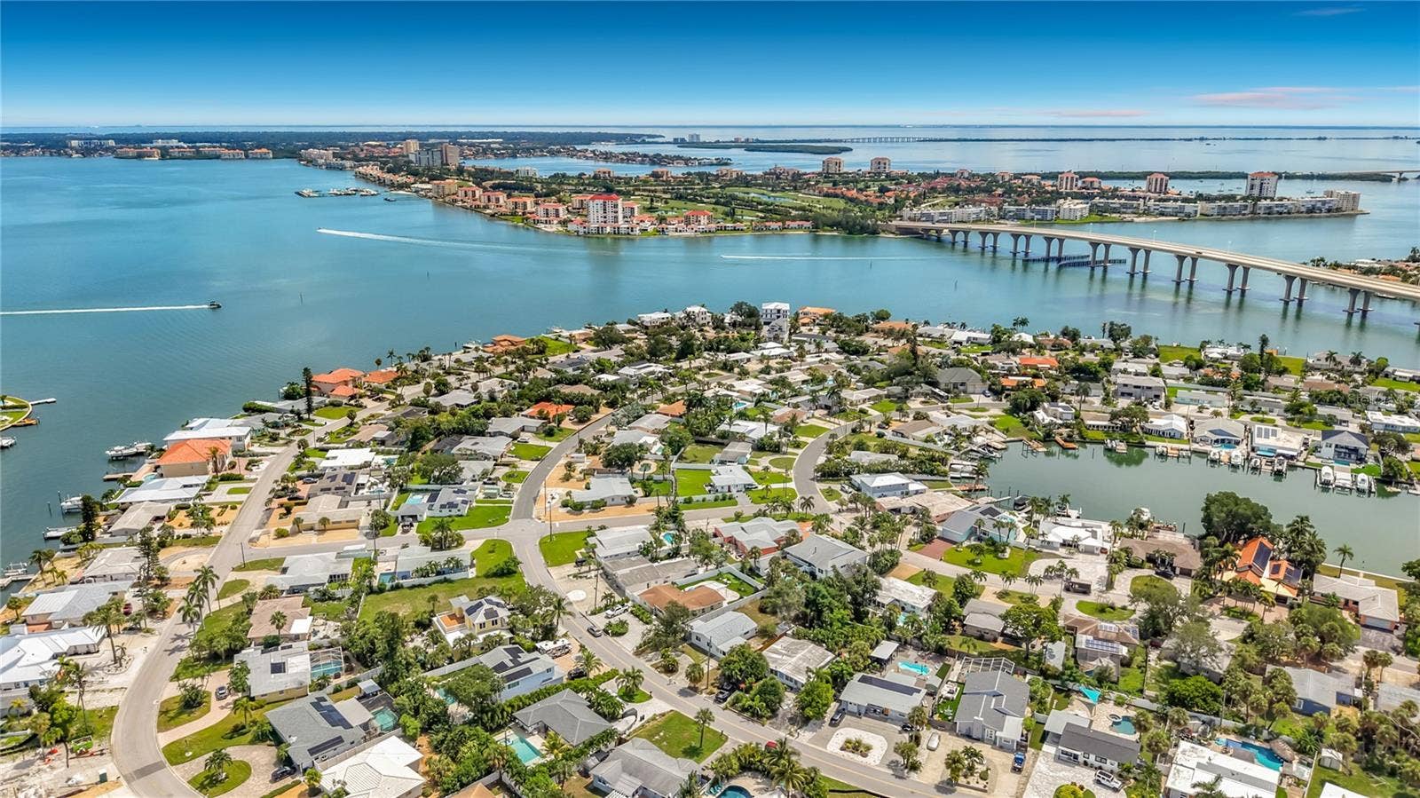 355 39TH AVENUE, St Pete Beach, FL 33706 355 39TH AVENUE, St Pete Beach, FL 33706