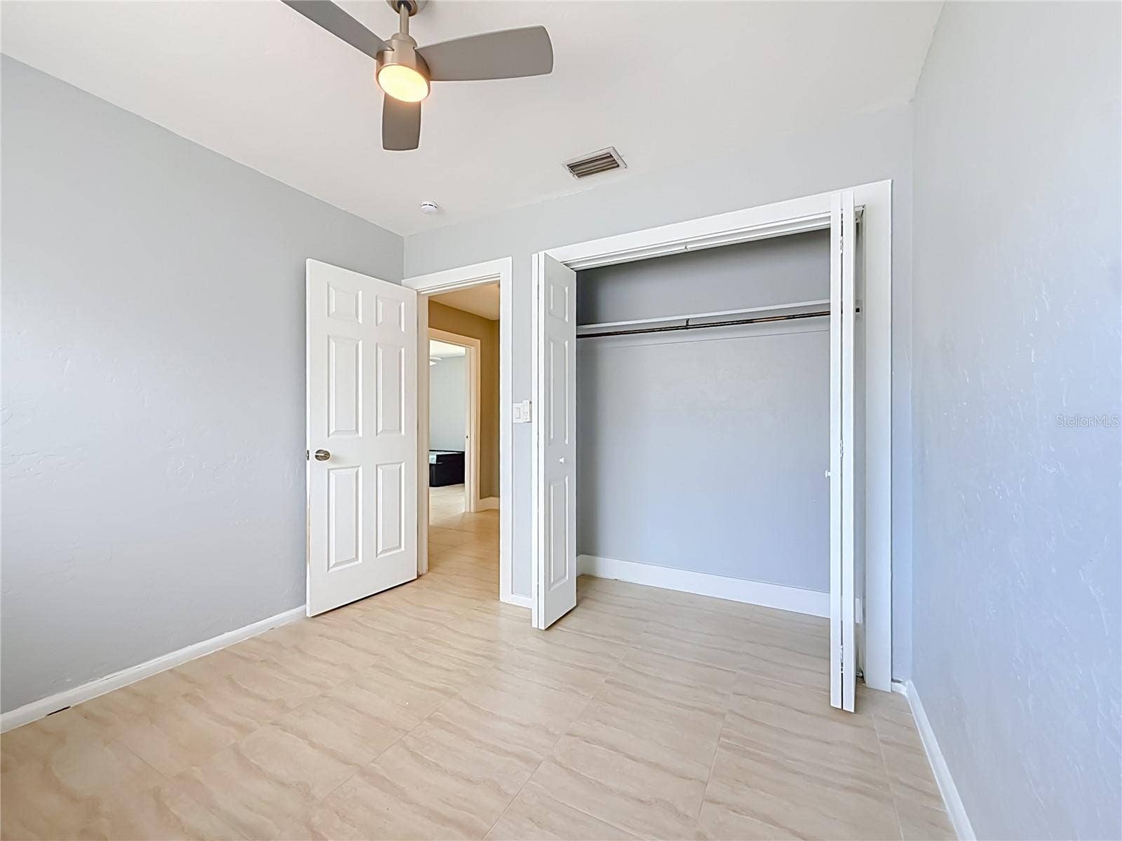 355 39TH AVENUE, St Pete Beach, FL 33706 355 39TH AVENUE, St Pete Beach, FL 33706