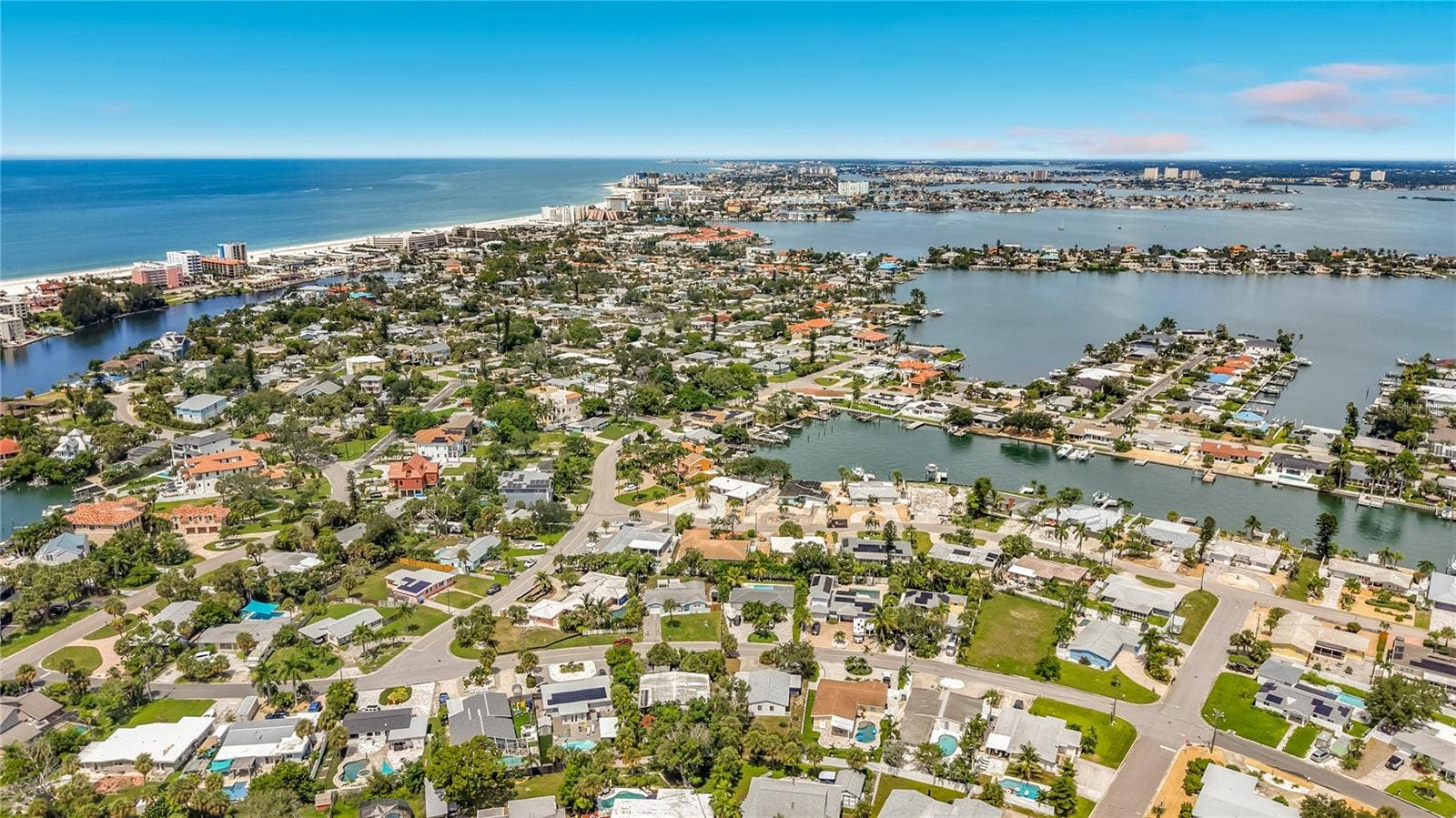 355 39TH AVENUE, St Pete Beach, FL 33706 355 39TH AVENUE, St Pete Beach, FL 33706